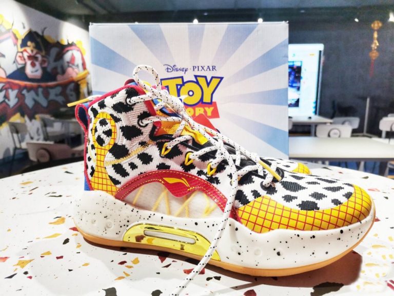 toy story house shoes