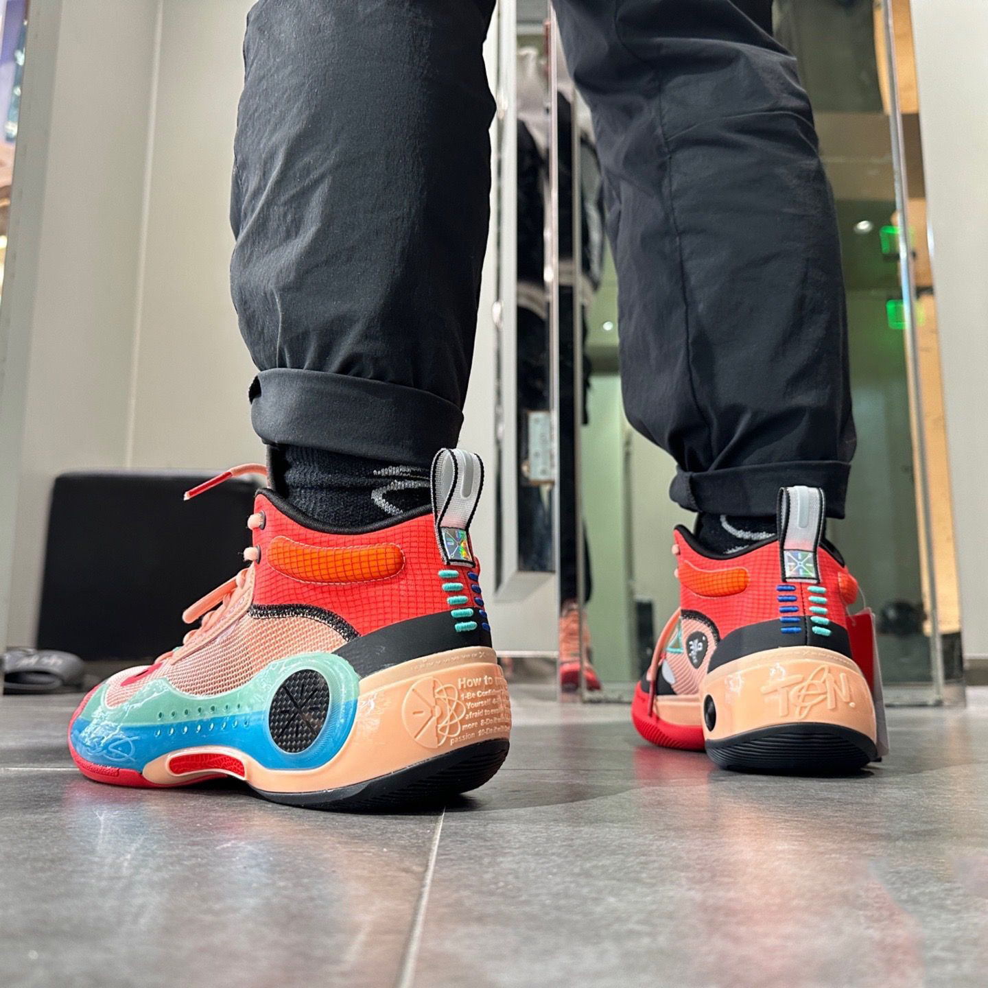 LiNing Way of Wade 10 Art “Dance” Limited PE Basketball Shoes LiNing