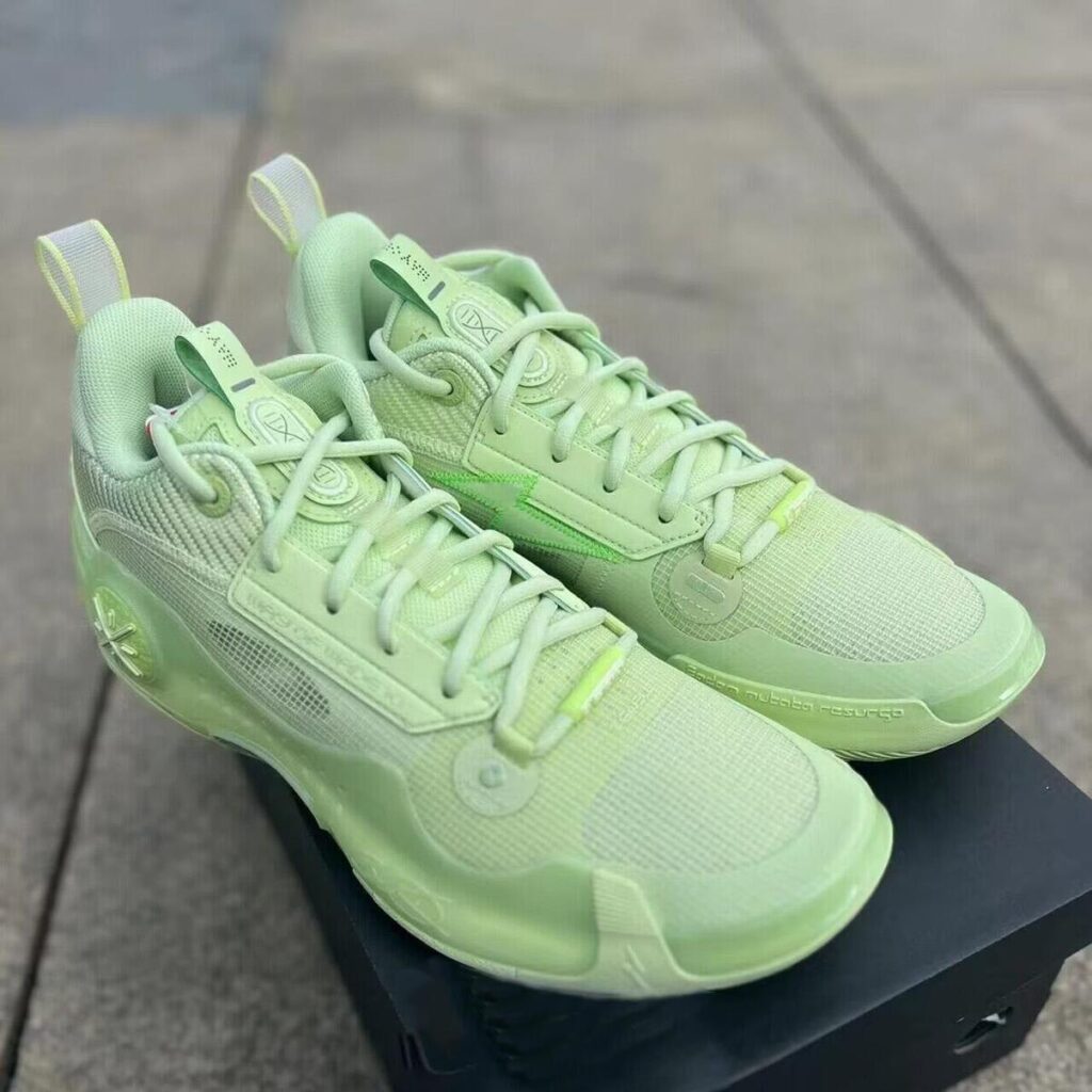 LiNing Way of Wade 10 LOW “Avocado” D’Angelo Russell PE Basketball