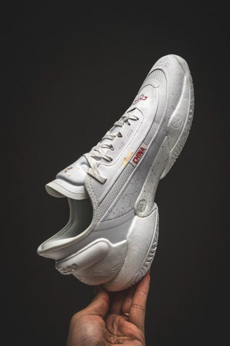 Li Ning Yushuai 18 V2 Low is released – LiNing Way of Wade Sneakers