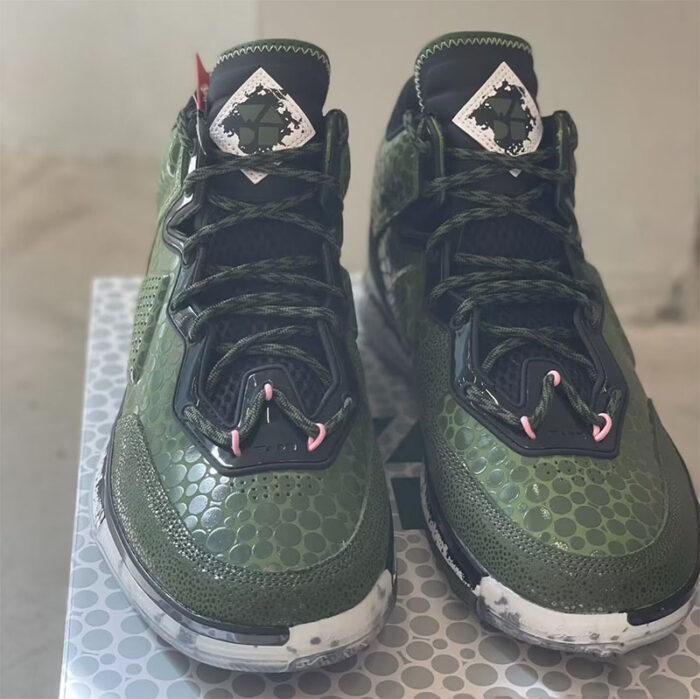 LiNing Way of Wade 1 "Christmas” Green StingWade