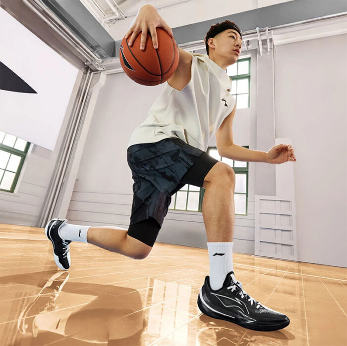 LiNing Liren 5 V2 Low "Black and White" Mismatched Basketball Shoes - Image 6
