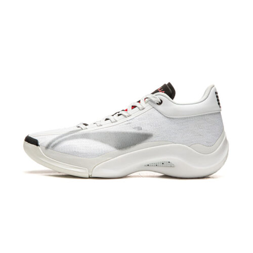 Li-Ning YuShuai 20 "White-hoofed Horse"