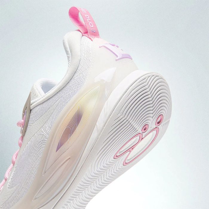 Wade DLO 2 “Pisces” D'Angelo Russell PE Sneakers in White/Pink