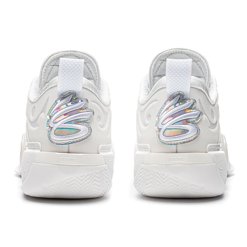 Curry PE x WOW 12 305