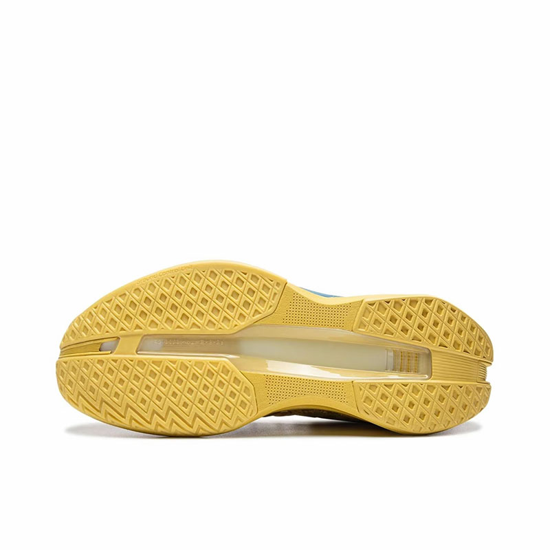 Li-Ning Ultralight 2026 "Gold" - Image 3